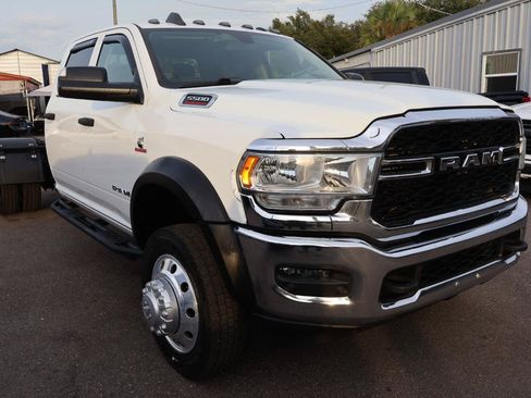 Used 2019 RAM 5500 Tradesman w/ Electrical Accessory Group AWD/4WD image 3