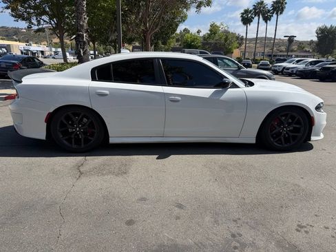 Used 2019 Dodge Charger GT w/ Blacktop Package RWD image 15