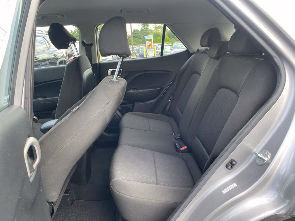 Certified 2023 Hyundai Venue SE FWD image 14