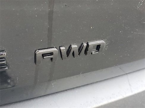 Certified 2023 Chevrolet Traverse RS image 6