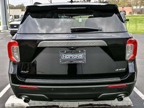 Certified 2024 Ford Explorer XLT w/ Equipment Group 202A AWD/4WD image 9