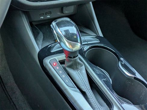 Used 2024 Buick Envista Sport Touring w/ Convenience I Package image 25