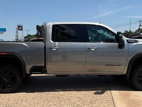 New 2026 GMC Sierra 2500 AT4 w/ LPO, Black Badging Package AWD/4WD image 2