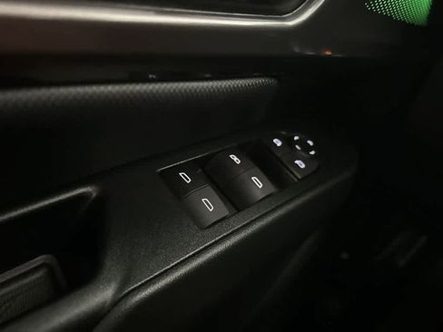 Used 2024 Chevrolet Equinox EV RS FWD image 19