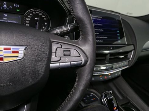 Used 2023 Cadillac CT5 Luxury image 32
