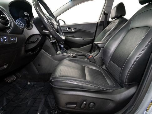 Used 2021 Hyundai Kona Limited image 12