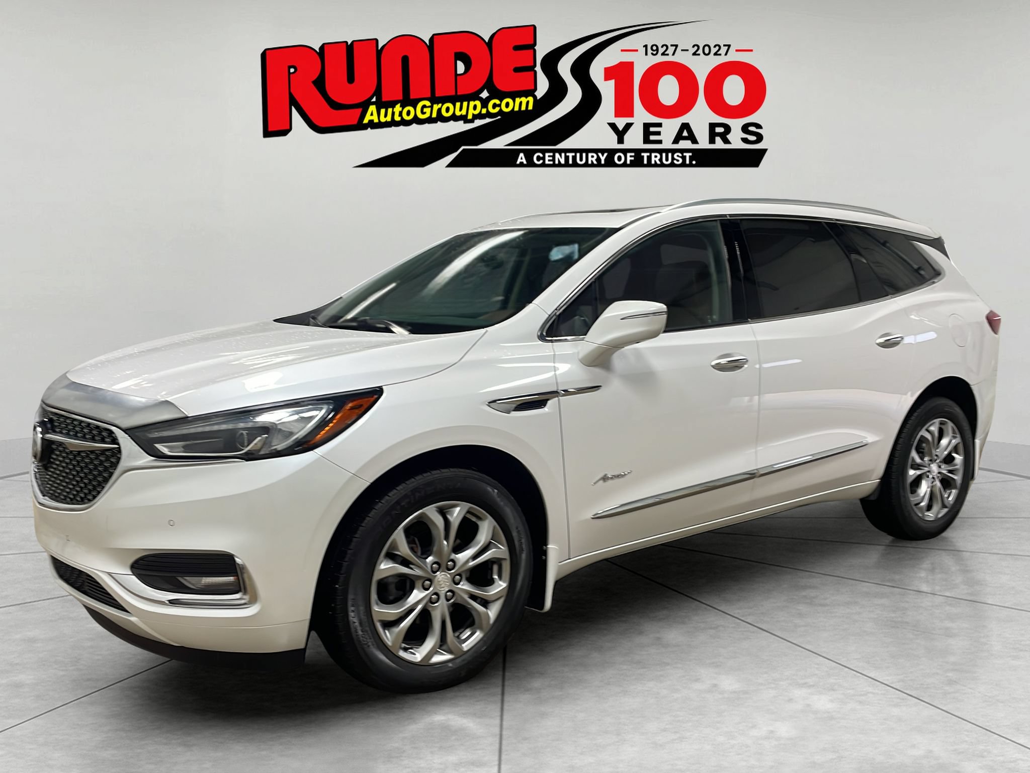 Used 2021 Buick Enclave Avenir w/ Avenir Technology Package AWD/4WD image 1