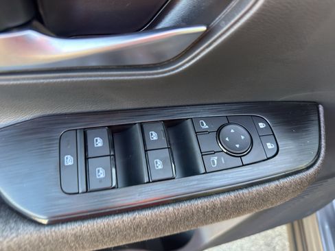 New 2026 Nissan Kicks SV w/ SV Premium Package AWD/4WD image 9