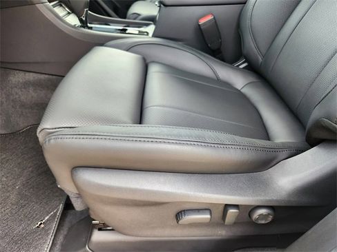 New 2025 Subaru Ascent Bronze Edition image 19