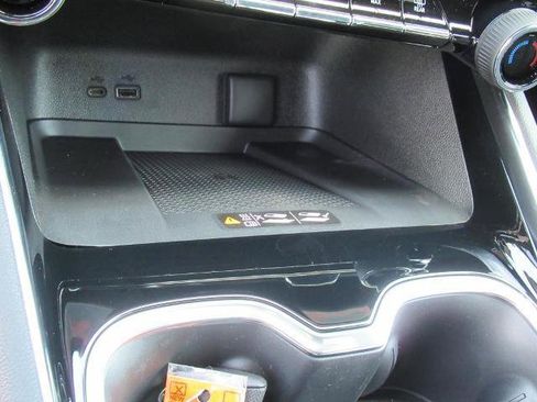 New 2025 Chevrolet Traverse LT w/ Enhanced Driving Package image 24