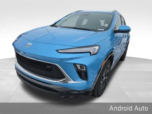 Used 2025 Buick Encore GX Sport Touring image 5