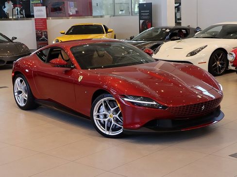 Certified 2022 Ferrari Roma image 7
