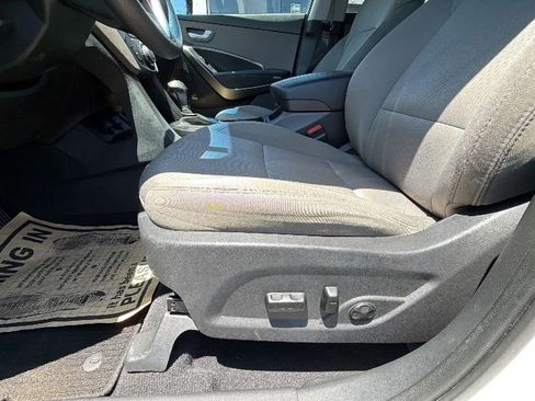 Used 2017 Hyundai Santa Fe Sport AWD/4WD image 16