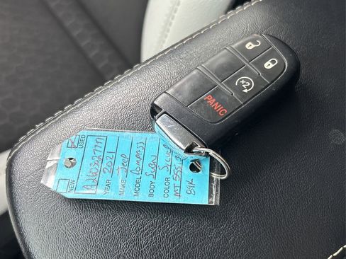 Used 2021 Jeep Compass Latitude w/ Convenience Group image 29