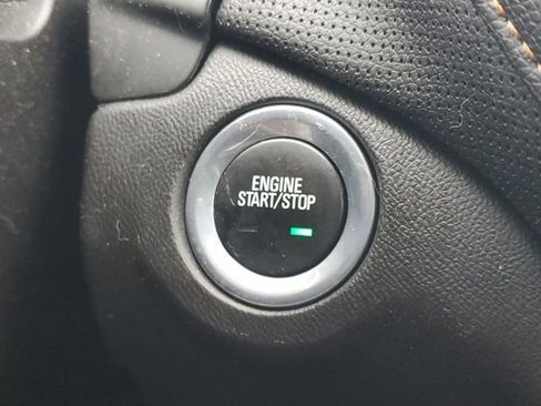 Certified 2018 Chevrolet Equinox Premier image 24