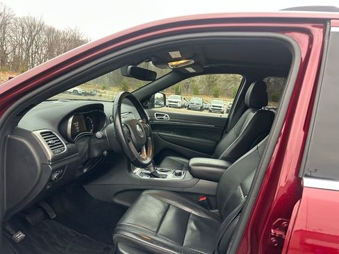 Used 2021 Jeep Grand Cherokee Limited w/ Luxury Group II image 10