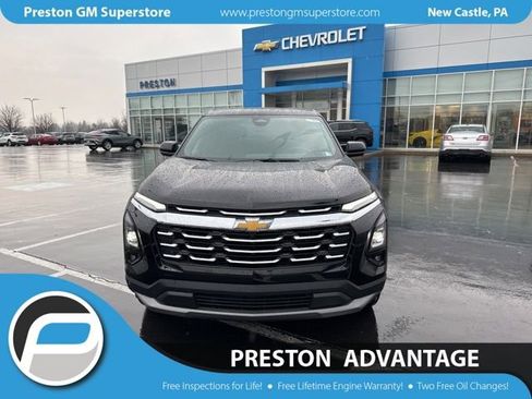 New 2026 Chevrolet Equinox LT w/ Convenience Package II AWD/4WD image 7