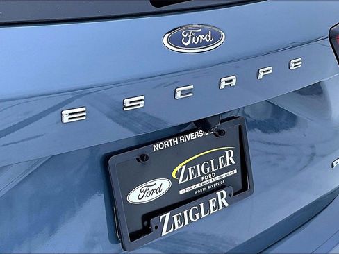 Certified 2023 Ford Escape ST-Line Select w/ Tech Pack #2 image 8