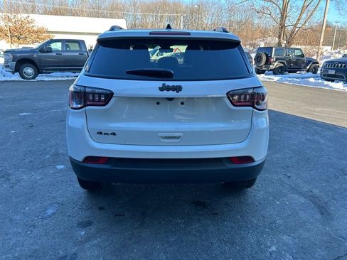 New 2026 Jeep Compass Latitude AWD/4WD image 5