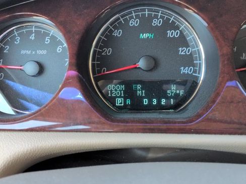 Used 2006 Buick Lucerne CX FWD image 9