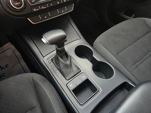 Used 2020 Kia Sorento LX w/ LX I4 Convenience Package image 23