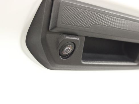 Used 2024 GMC Canyon AT4 w/ AT4 Premium Package image 13