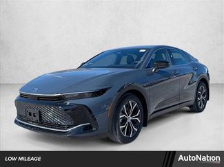 Used 2026 Toyota Crown XLE video 1