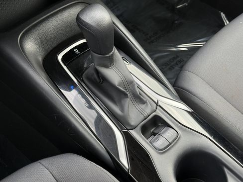 Used 2020 Toyota Corolla LE image 33