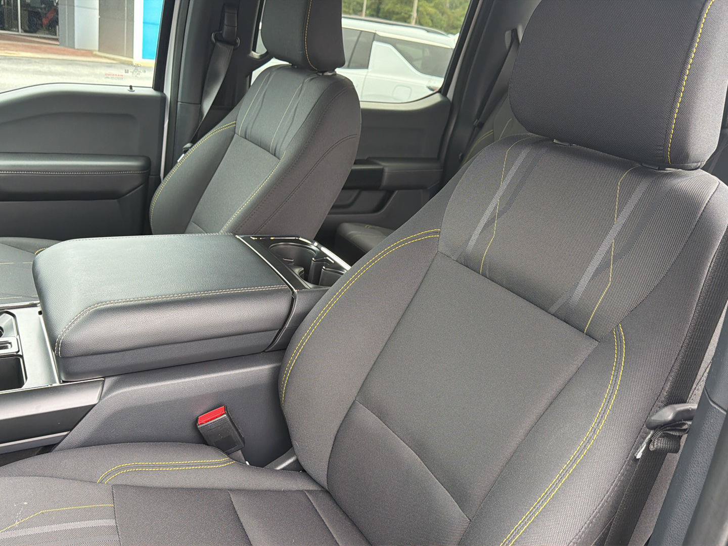 Used 2025 Ford F150 STX w/ Equipment Group 200A RWD image 29