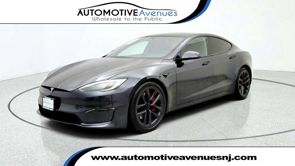 Used 2024 Tesla Model S Plaid AWD/4WD image 1