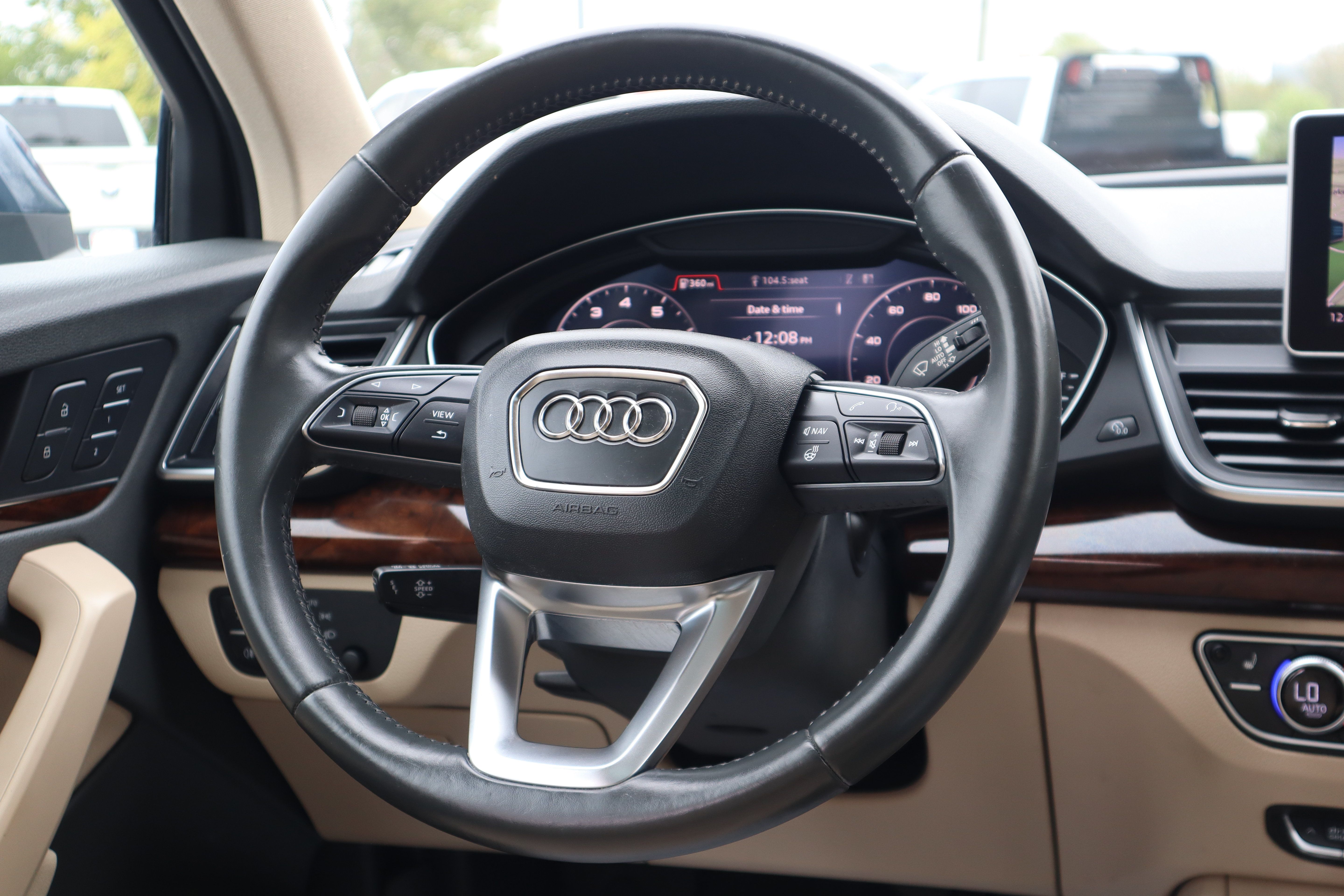 Used 2018 Audi Q5 2.0T Premium Plus w/ Premium Plus Package AWD/4WD image 15