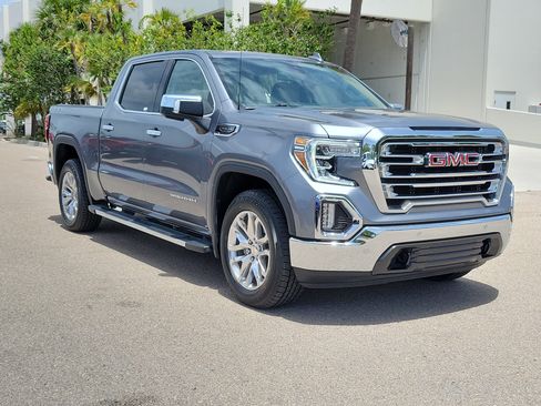 Used 2021 GMC Sierra 1500 SLT w/ SLT Premium Plus Package AWD/4WD image 33