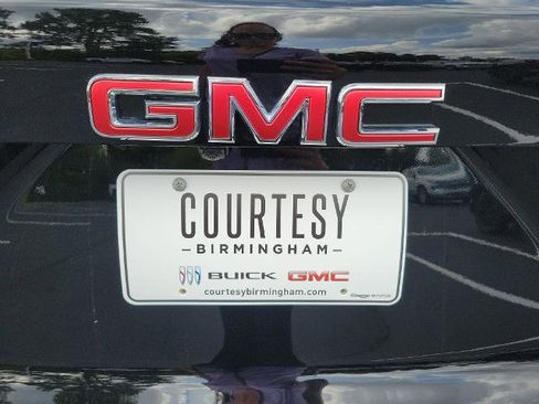 New 2026 GMC Terrain Elevation w/ Elevation Premium Package image 29