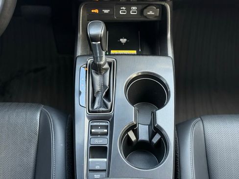 Used 2024 Honda Civic Touring image 27