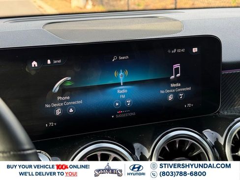 Used 2023 Mercedes-Benz GLB 250 image 35