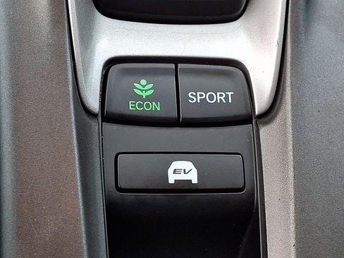 Used 2018 Honda Accord Touring image 26