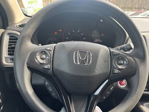 Used 2022 Honda HR-V EX image 24