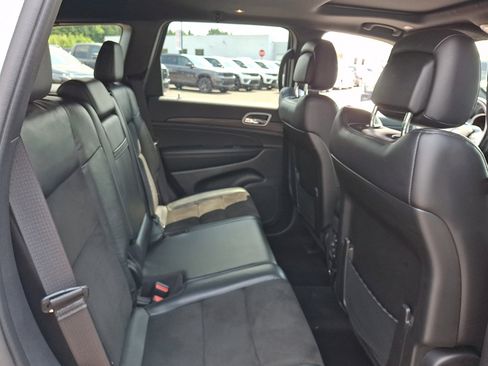 Used 2022 Jeep Grand Cherokee Laredo X AWD/4WD image 15
