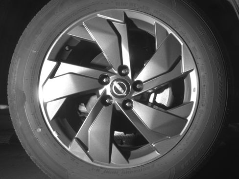 Used 2025 Nissan Rogue SV image 13