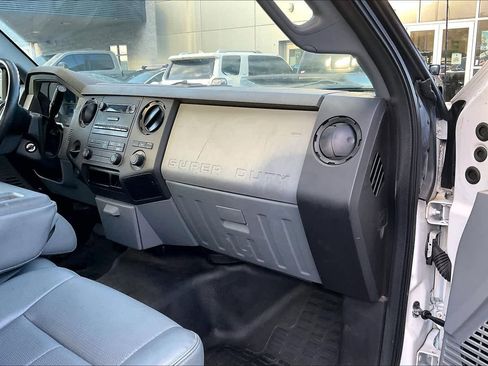 Used 2016 Ford F250 XL RWD image 23