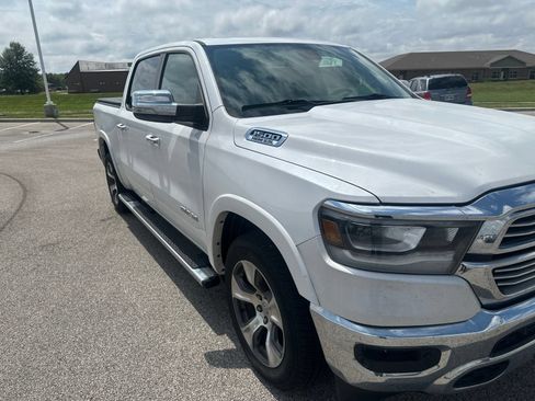 Used 2019 RAM 1500 Laramie AWD/4WD image 4