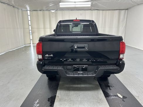 Used 2019 Toyota Tacoma SR w/ SR Convenience Package AWD/4WD image 20