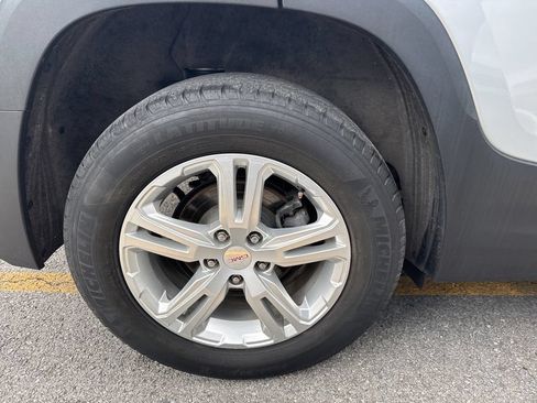 Used 2019 GMC Terrain SLE w/ Driver Convenience Package AWD/4WD image 6