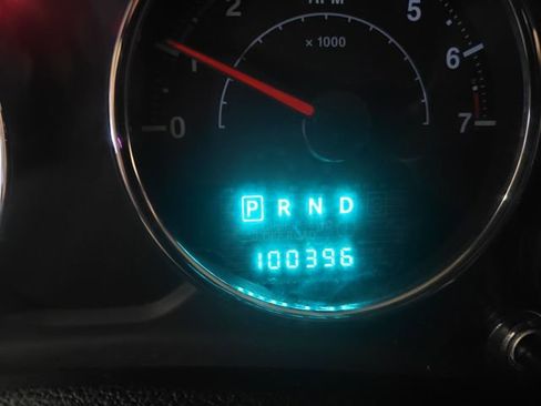 Used 2014 Jeep Wrangler Unlimited Sahara image 17