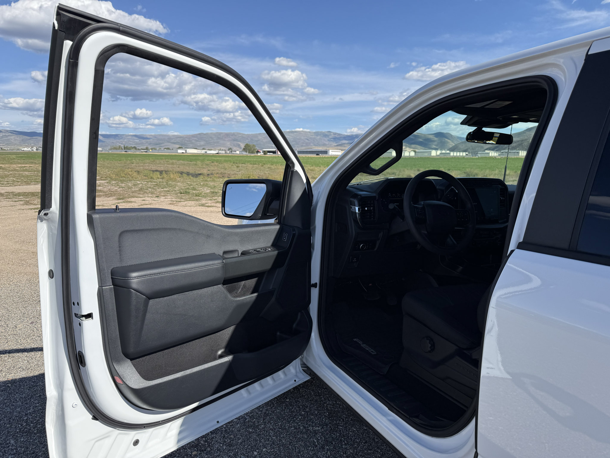 Used 2024 Ford F150 STX AWD/4WD image 13