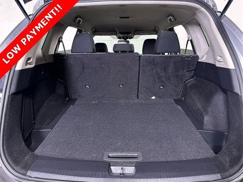 Used 2023 Nissan Rogue SV image 27