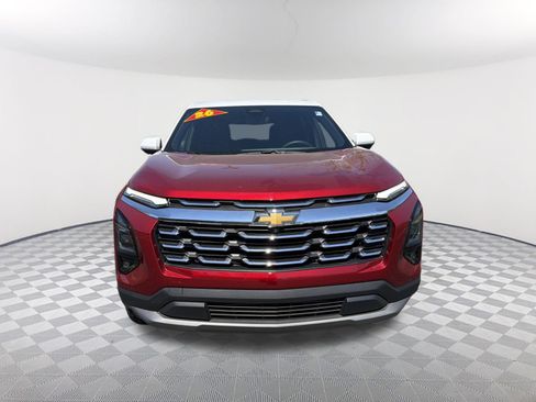 Used 2026 Chevrolet Equinox LT w/ Safety and Technology Package FWD image 2