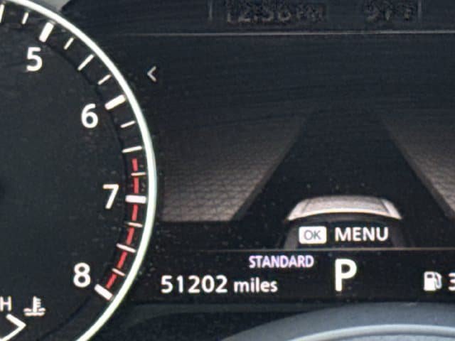 Used 2025 Nissan Pathfinder SV FWD image 14