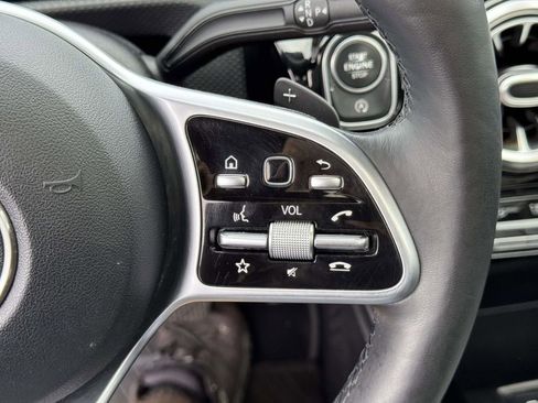 Used 2021 Mercedes-Benz CLA 250 4MATIC image 22