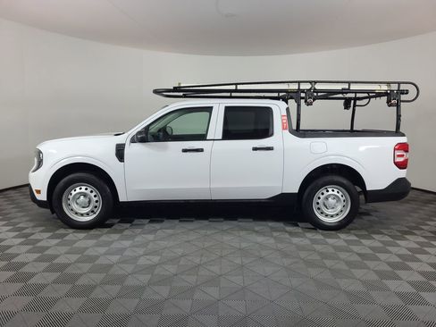 Used 2025 Ford Maverick XL w/ Equipment Group 102A AWD/4WD image 6